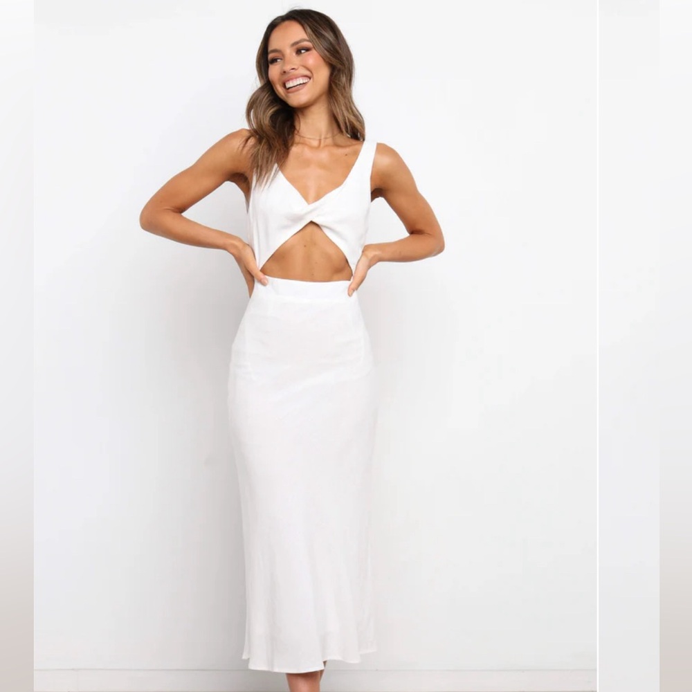 NWT White Petal and Pup Midi Dress